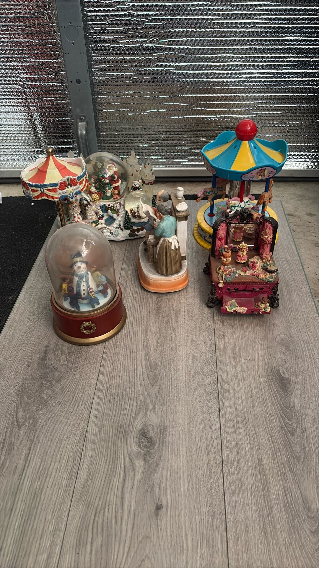 Snow globe/ Carassouel