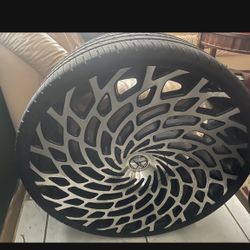 24 Inch Universal Rims 