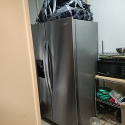 Whirlpool Double Door Fridge 