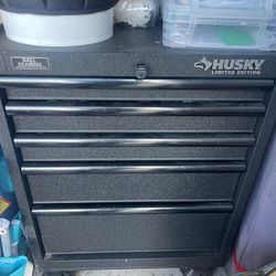 Husky Drawer Rolling Tool Set