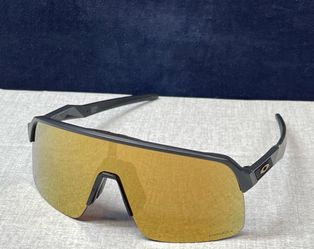 oakley sport sunglasses