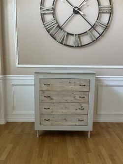Refinished Modern Two-Tone Dresser – Excellent Condition