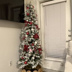 Fully Decorated Christmas Tree 