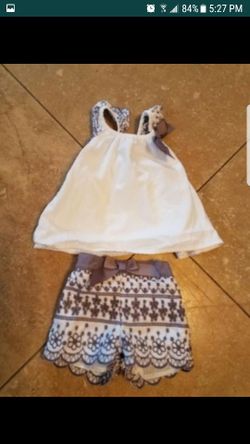 Baby girl outfit size 0-3m