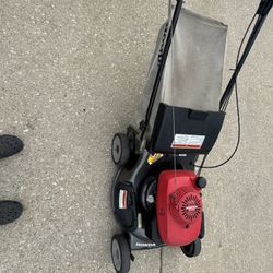 Honda Harmony HRT 216 Self Propell