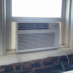 Window AC unit