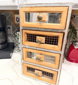 Cabinet 19 tall 11 wide 7 1/2 wide Can hang on wall or desk top $29 Pickup near Rosedale hwy and Allen rd