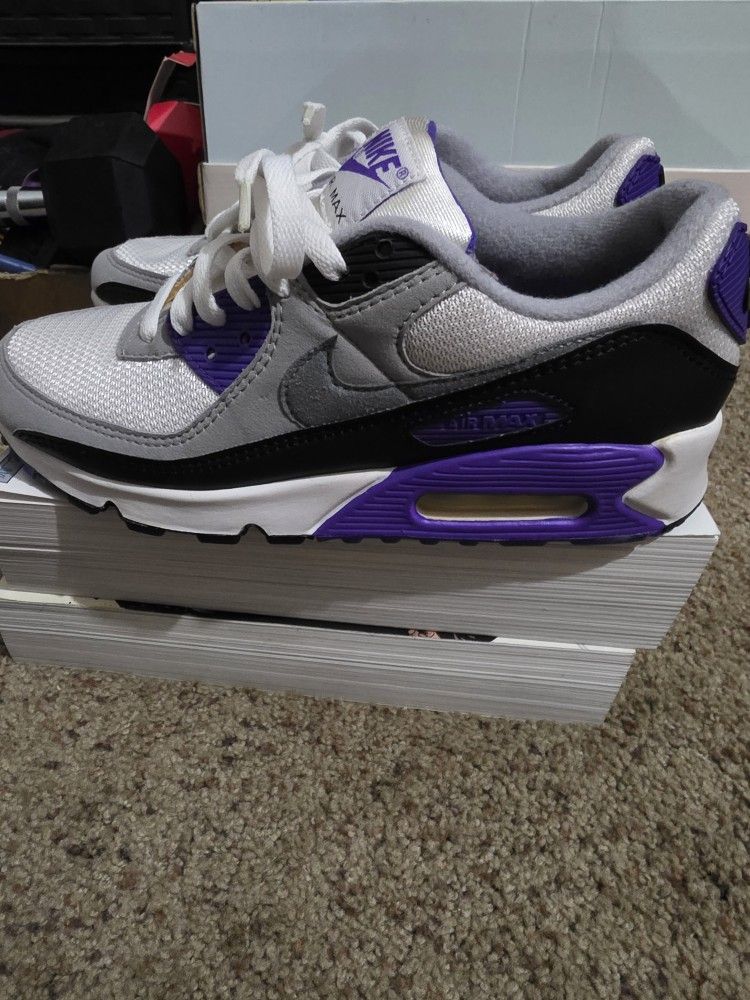 Nike Air Max 90 Recraft Hyper Grape