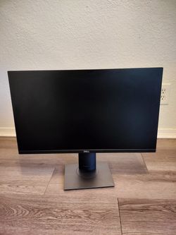 NEW* Dell Adjustable/ Swivel Monitor 21 x 12.5"
