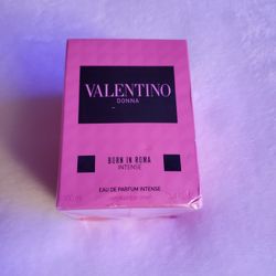 Valentino perfume Born in Roma
