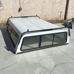 Camper In excellent Condition ! 