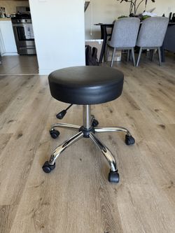 Boss Medical Spa Roller Stool Chair