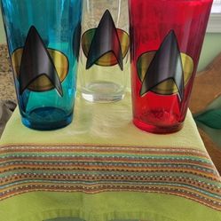  Star Trek glasses.