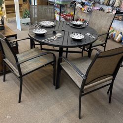 Outdoor Table And 4 Chairs New Fully Assembled 