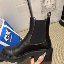 Louis Vuitton Boots