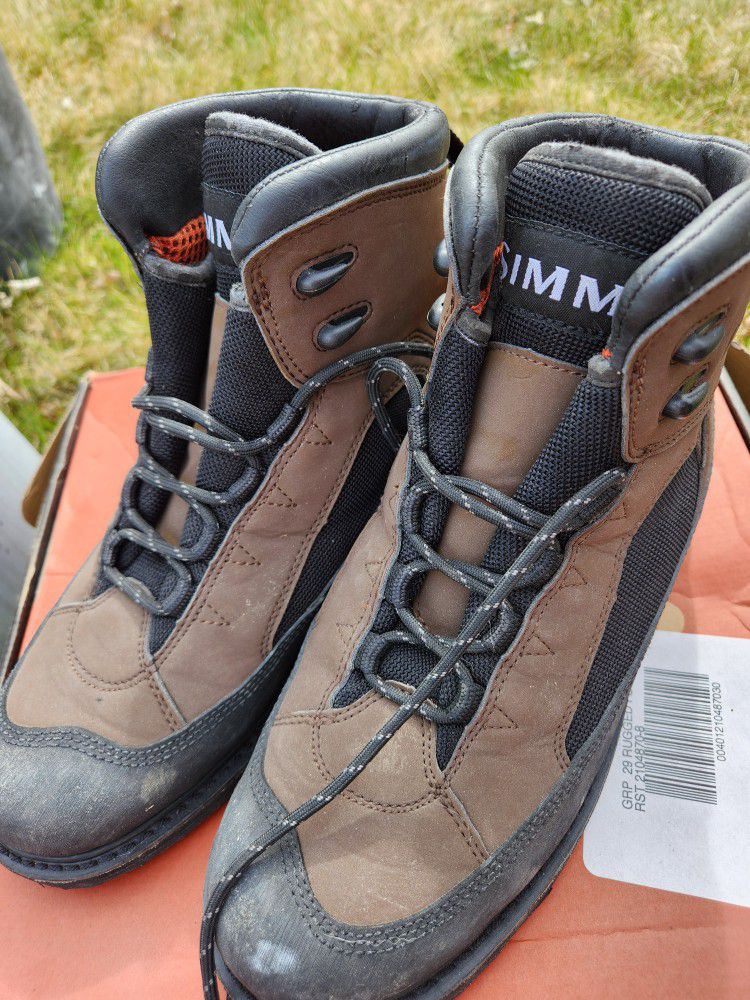 Simms Blackfoot Men's Wading Boots