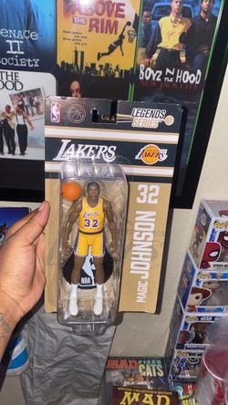NBA Legends Series Magic Johnson #32 Figure