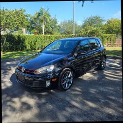 2013 VOLKSWAGEN GTI
