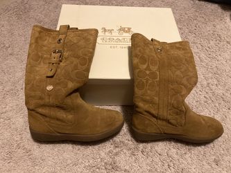 Coach beige boots