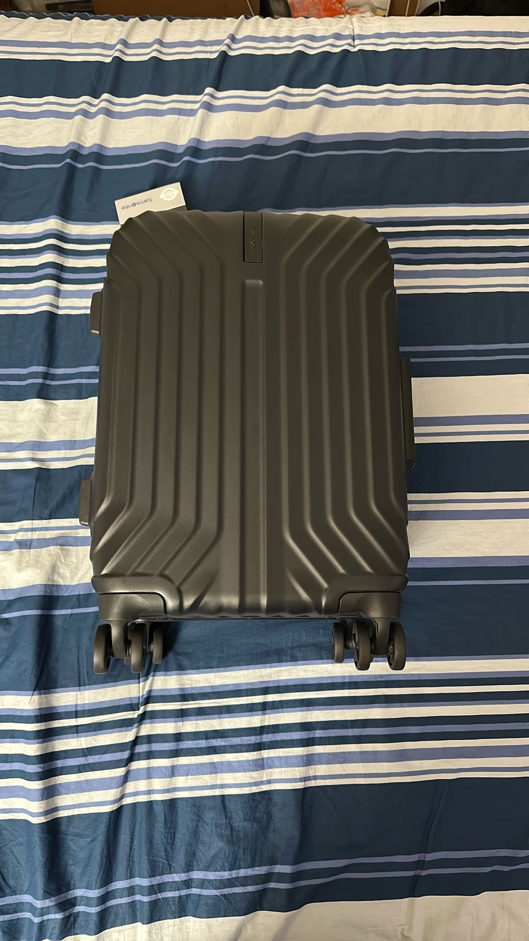 Samsonite Tru-Frame Carry-On Spinner - NEW Suitcase / Luggage