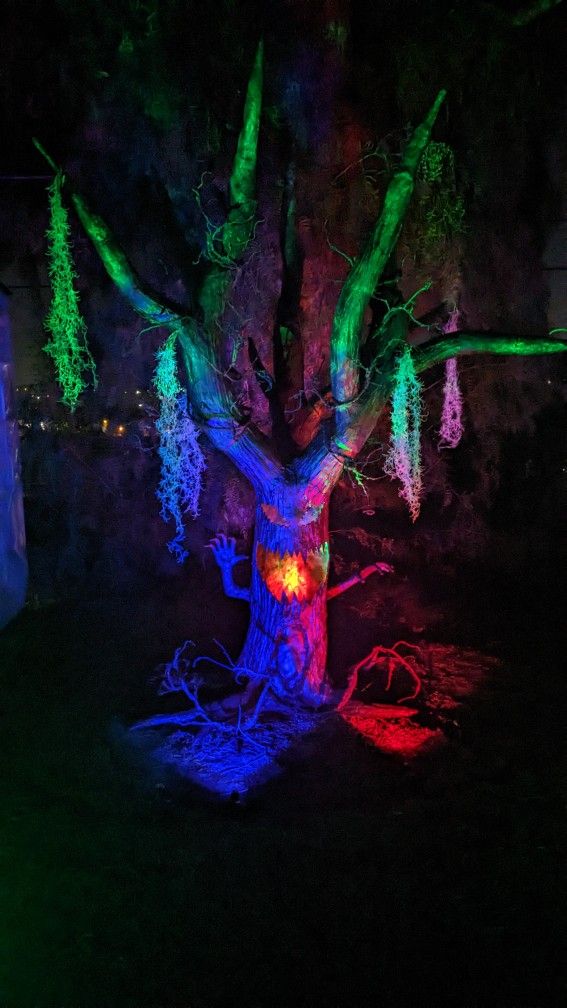 Spirit Halloween Swamp Tree