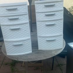 4 Drawer Médium Tower Plastic Snowfall 2 Pack 