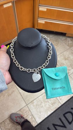 16” TIFFANY & CO CHOKER
