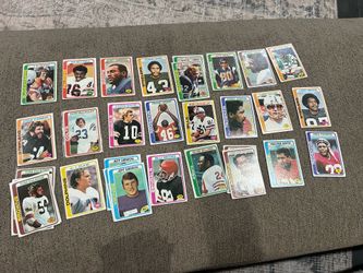 1978 Topps Football Card Lot (133 cards)