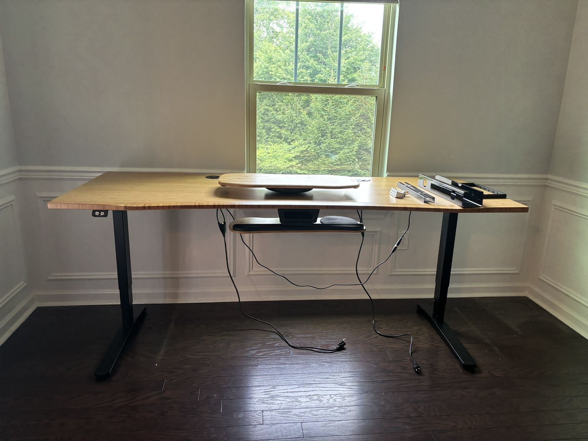 Uplift standing Desk 