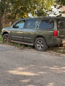 Nissan Armada 2005