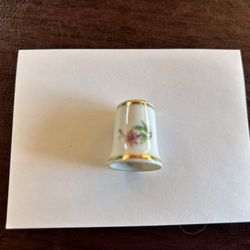 Hollohaza Vintage Collectible Porcelain Dainty Flowers Thimble Hungarian