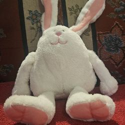 EASTER HERSHEY'S  WHITE BUNNY RABBIT W/ POSEABLE PINK EARS PLUSH TOY
