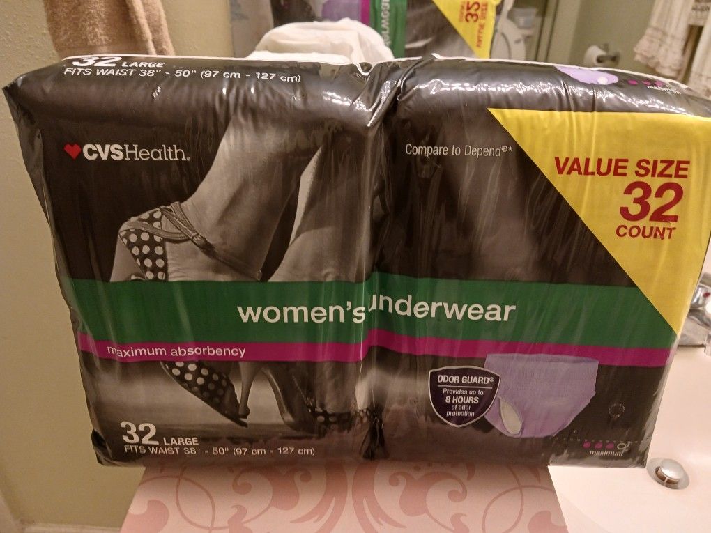 WOMAN UNDERWEAR SIZE LARGE  32 COUNT 
