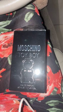 Moshino perfume no with receipt