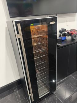 Haier Wine Cooler - Not cooling- Retail: $4500