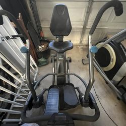 Power Elliptical (Seated) by Teeter 