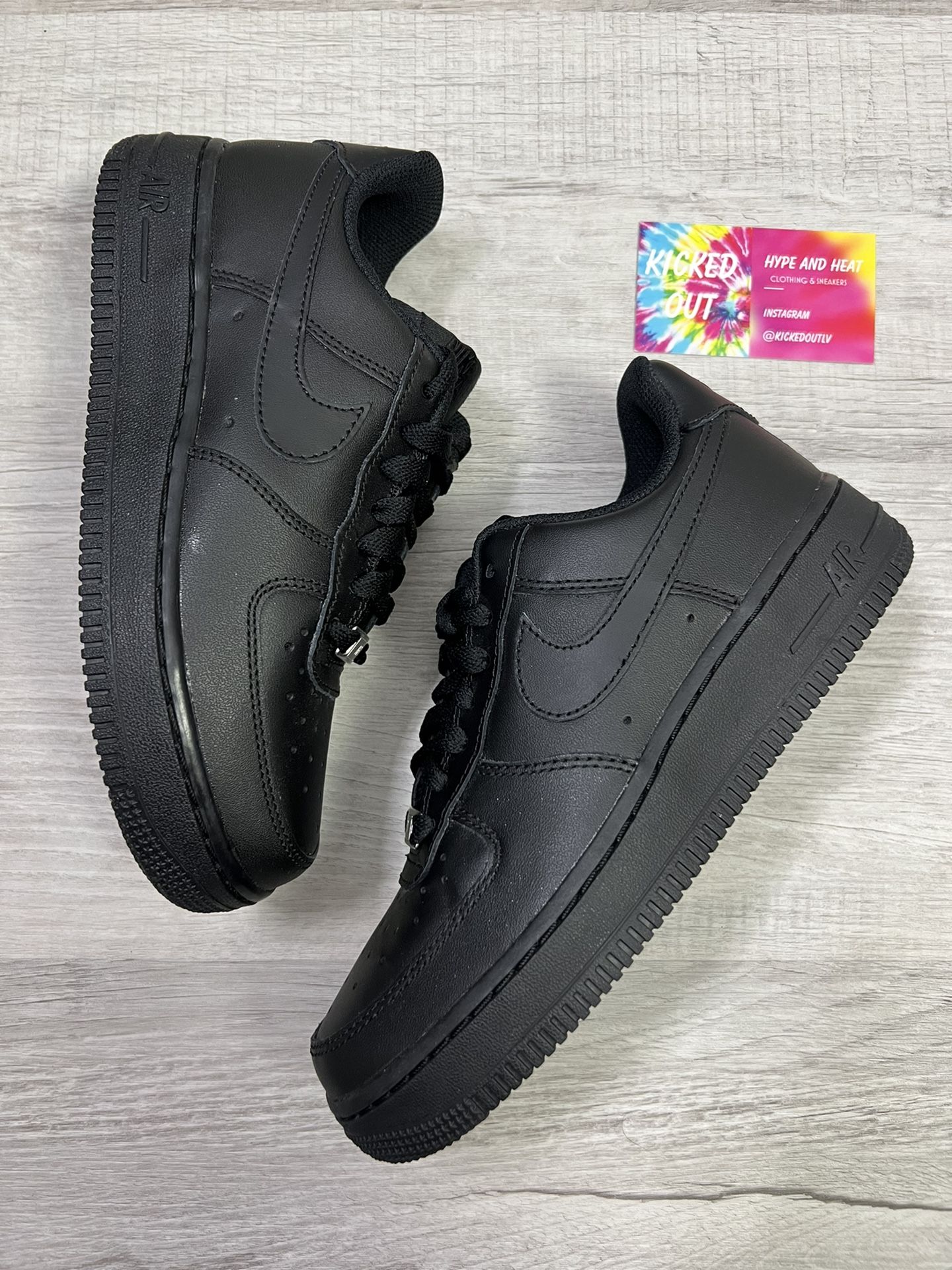 NEW* Nike “Triple Black” Air Force Size Men Women