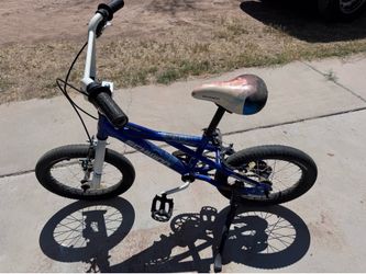 Schwinn boys bike 4-7 year old