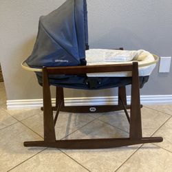 Jolly jumper uppababy bassinet best sale