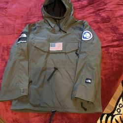 Supreme TNF SS17 Jacket Medium 