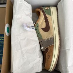 Jordan 1 Retro Low OG Voodoo Zion