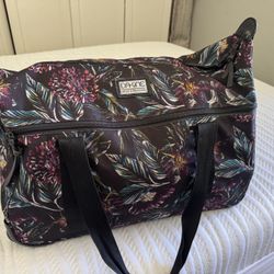 Dakine Carry On Roller Luggage Duffle 