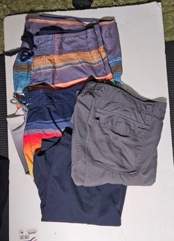 Mens size 36 board shorts swim trunks