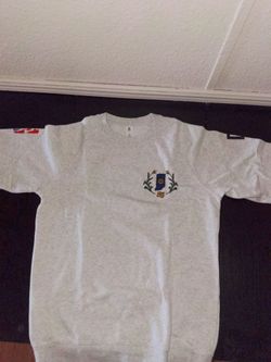 NBA sweatshirt size small two of them for 30