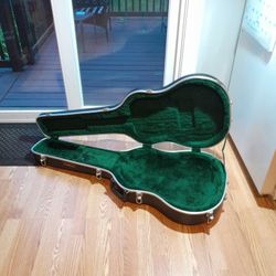 Ovation /Bowlback Style Shallow Roadrunner Hardshell Guitar Case