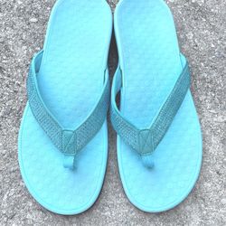 VIONIC Aqua Blue Tiders Sandals - 11M - Rubber Bottom w/ Rhinestones -*NO LABEL*