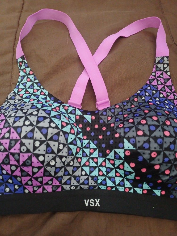 VS  SPORT  $10