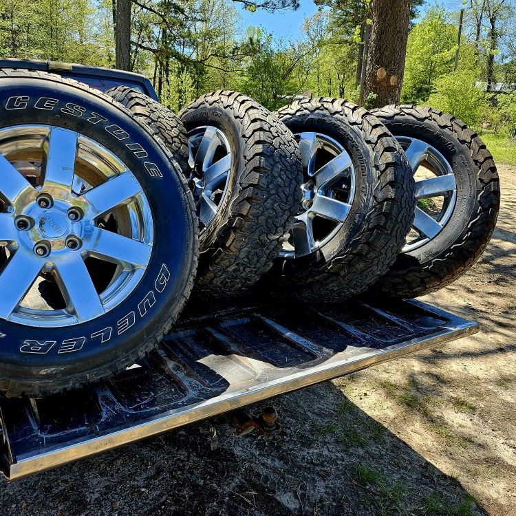 5 Polished Aluminum Jeep Wheels & Tires