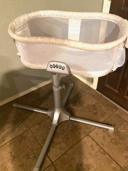 Halo Bassinet Swivel Sleeper