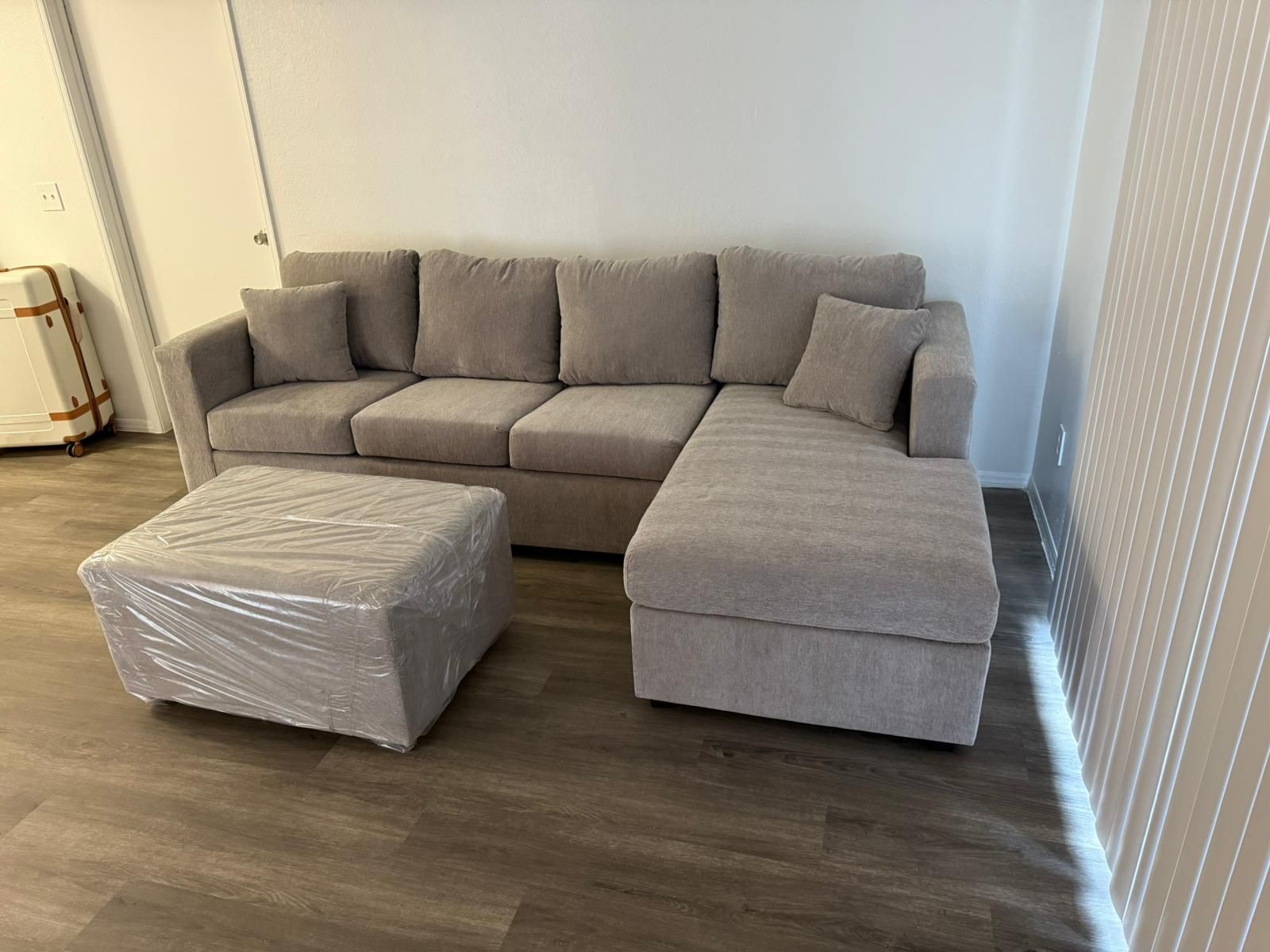 Brand New Grey Sectionals With Free Ottoman
